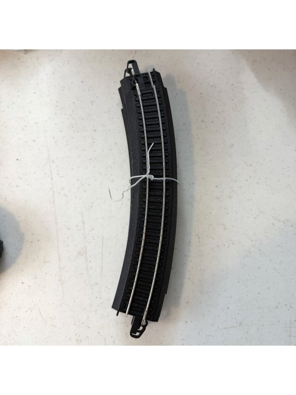 Bachmann E-Z Track HO 18" R 30 Degree Curved Track Set Of 5 - EZ Black LN